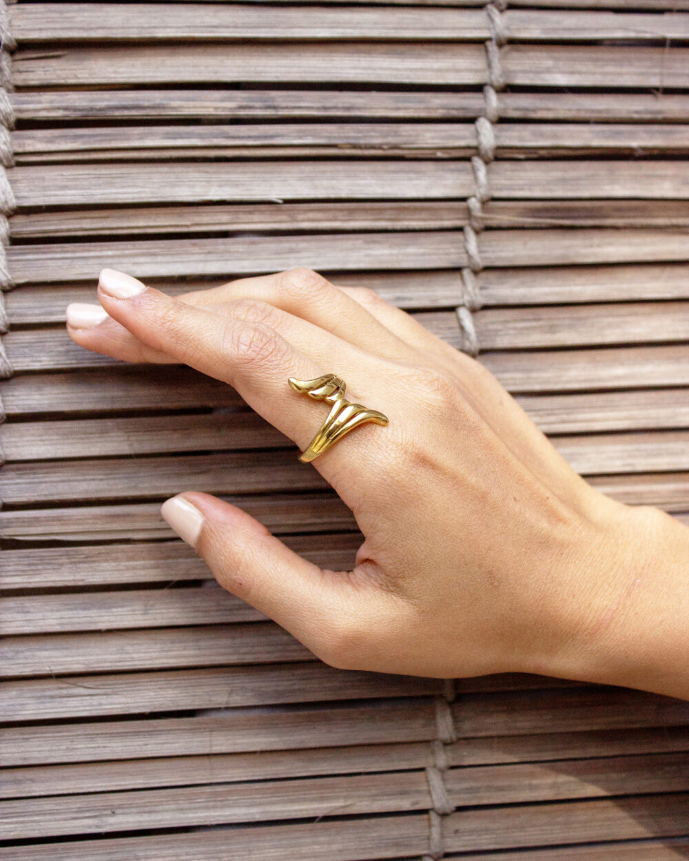 Bold Wing Ring - Image 2