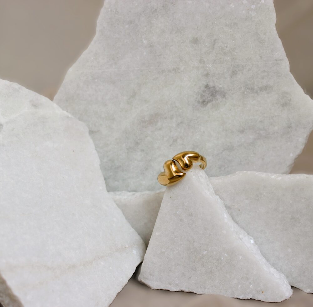 Ella double heart ring